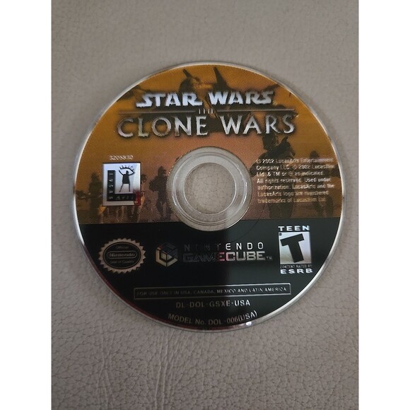 Star Wars: The Clone Wars Disc Only (Nintendo GameCube, 2002) 2" Round Pre-owned - Picture 2 of 4